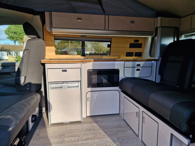 VOLKSWAGEN CAMPERVAN