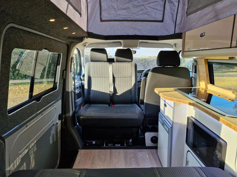 VOLKSWAGEN CAMPERVAN