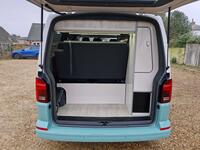 VOLKSWAGEN CAMPERVAN