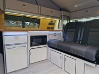 VOLKSWAGEN CAMPERVAN