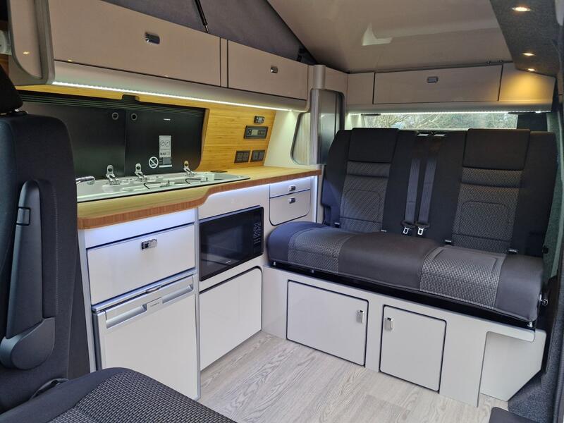 VOLKSWAGEN CAMPERVAN