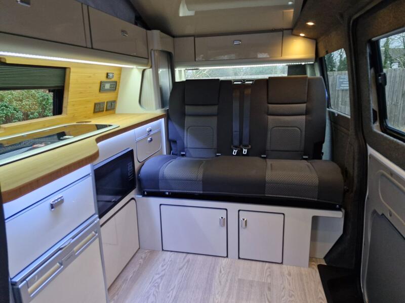 VOLKSWAGEN CAMPERVAN