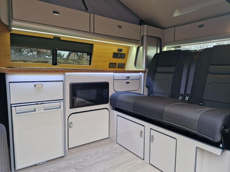 VOLKSWAGEN CAMPERVAN