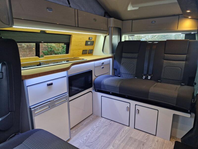VOLKSWAGEN CAMPERVAN