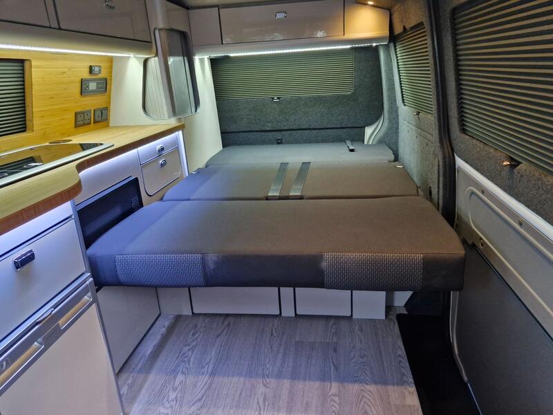 VOLKSWAGEN CAMPERVAN