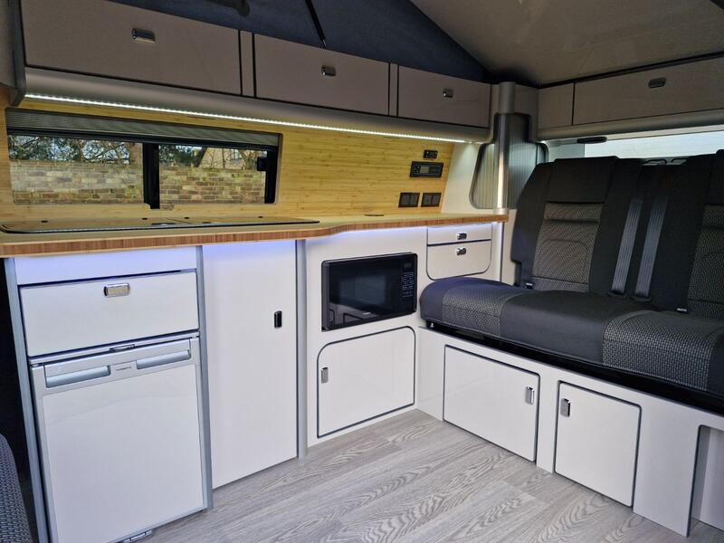 VOLKSWAGEN CAMPERVAN