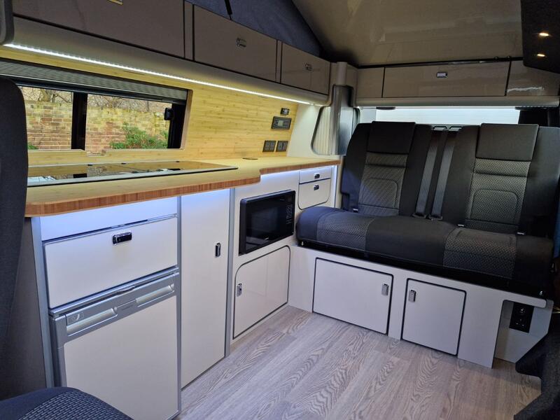 VOLKSWAGEN CAMPERVAN