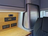 VOLKSWAGEN CAMPERVAN
