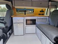 VOLKSWAGEN CAMPERVAN