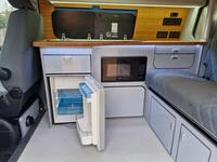 VOLKSWAGEN CAMPERVAN