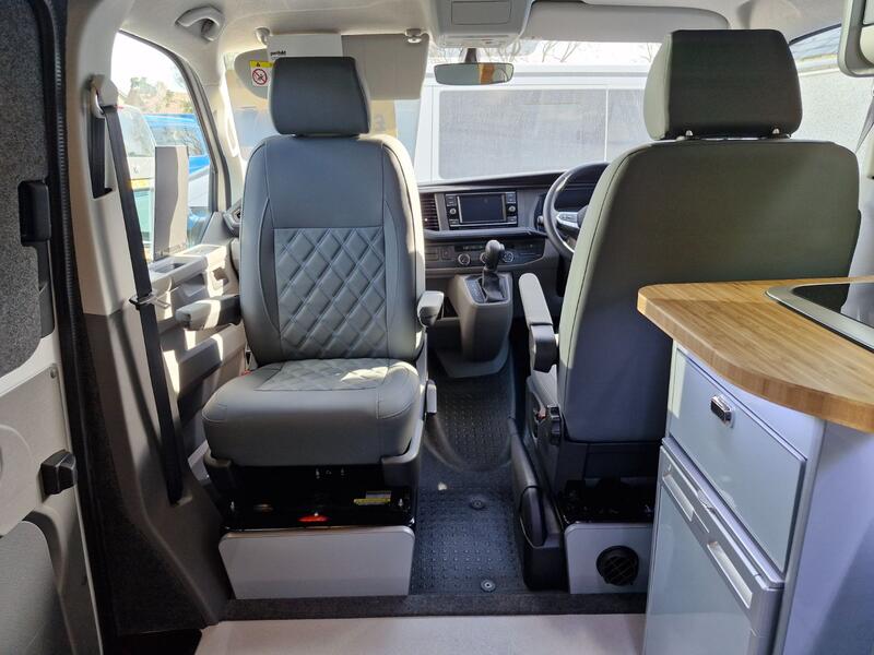 VOLKSWAGEN CAMPERVAN