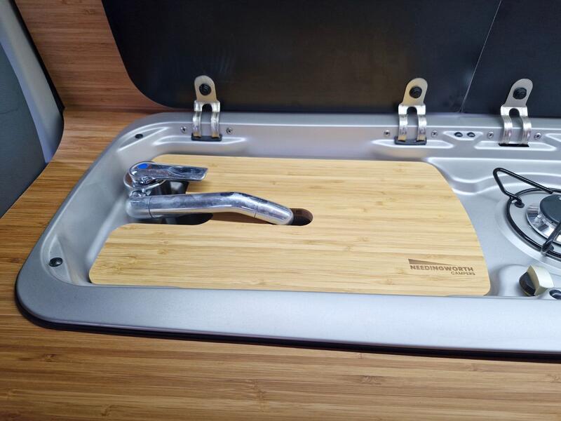 VOLKSWAGEN CAMPERVAN