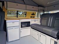 VOLKSWAGEN CAMPERVAN