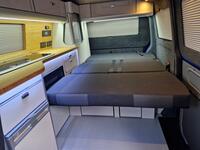 VOLKSWAGEN CAMPERVAN