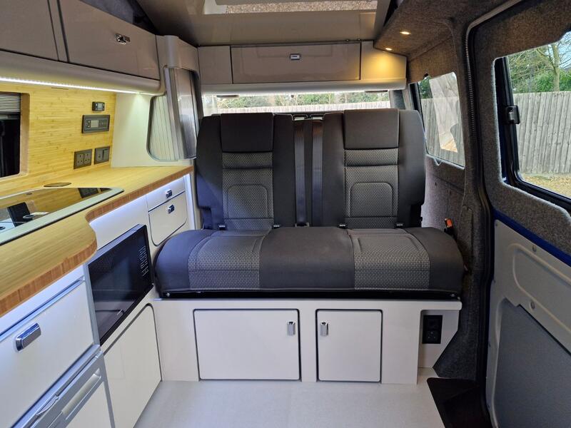 VOLKSWAGEN CAMPERVAN