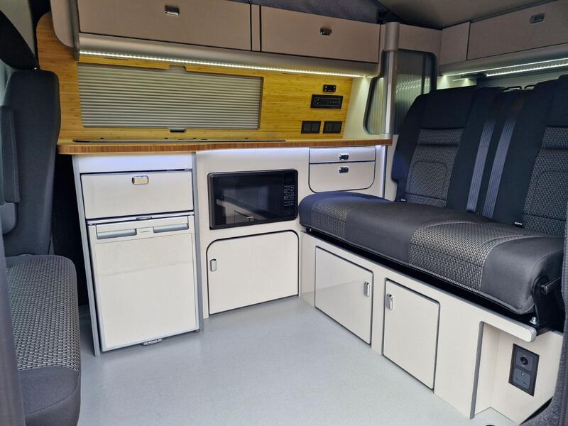 VOLKSWAGEN CAMPERVAN