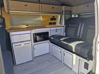 VOLKSWAGEN CAMPERVAN