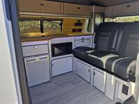 VOLKSWAGEN CAMPERVAN