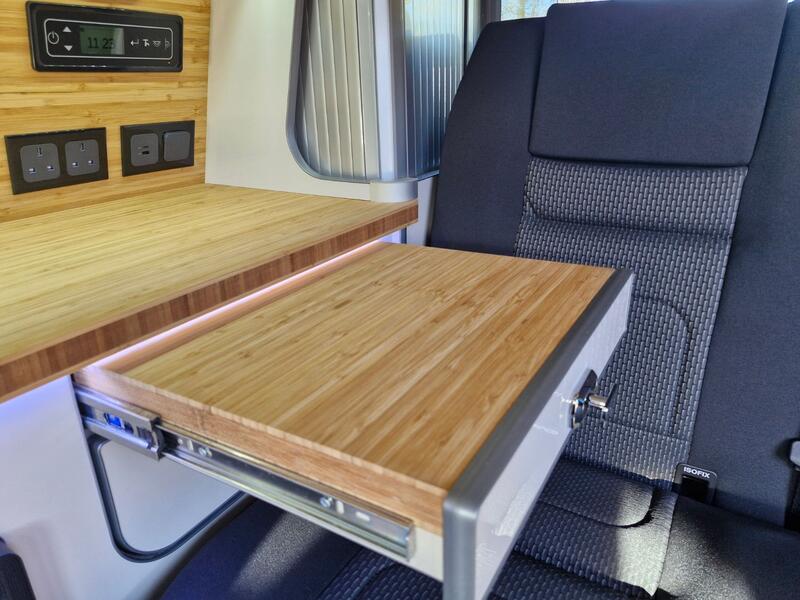 VOLKSWAGEN CAMPERVAN