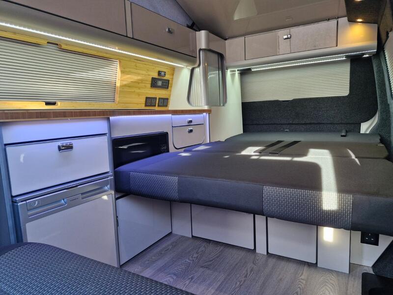 VOLKSWAGEN CAMPERVAN