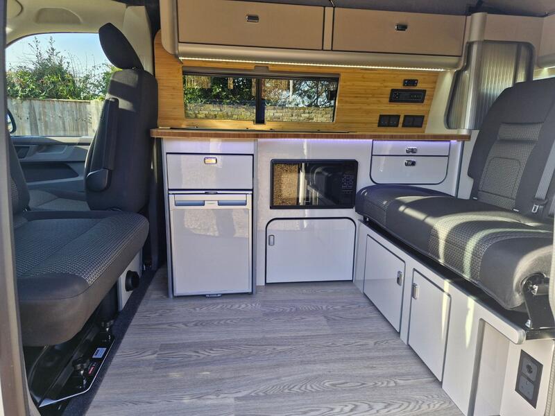 VOLKSWAGEN CAMPERVAN