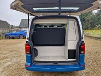 VOLKSWAGEN CAMPERVAN