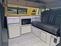 VOLKSWAGEN CAMPERVAN