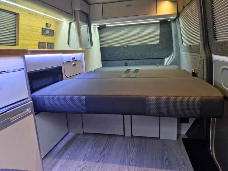 VOLKSWAGEN CAMPERVAN