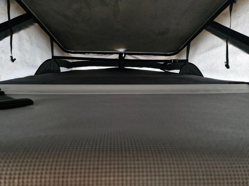 VOLKSWAGEN CAMPERVAN