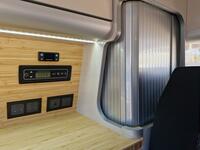 VOLKSWAGEN CAMPERVAN