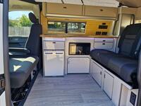 VOLKSWAGEN CAMPERVAN