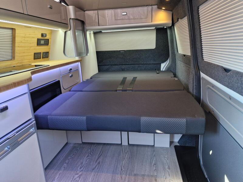 VOLKSWAGEN CAMPERVAN