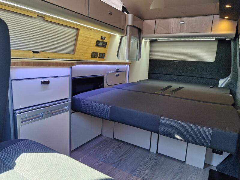 VOLKSWAGEN CAMPERVAN