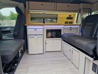 VOLKSWAGEN CAMPERVAN