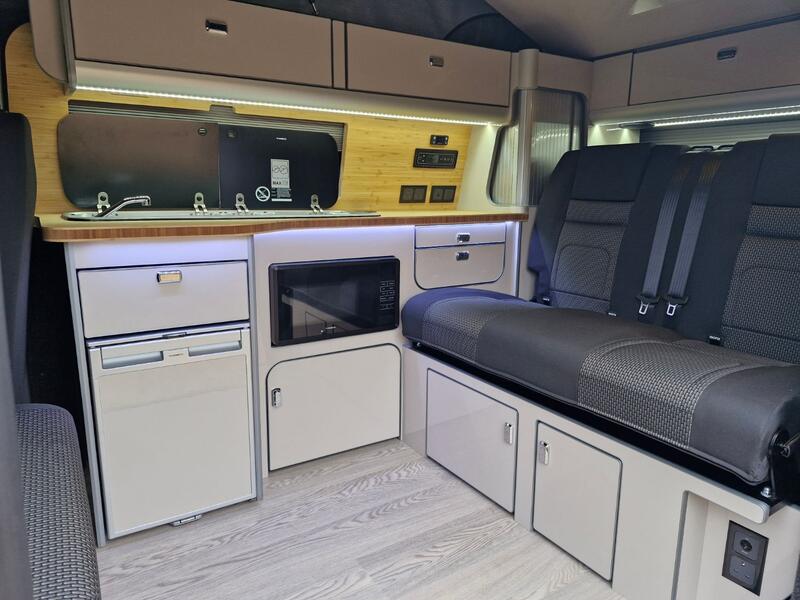 VOLKSWAGEN CAMPERVAN