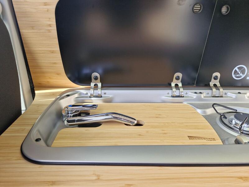 VOLKSWAGEN CAMPERVAN