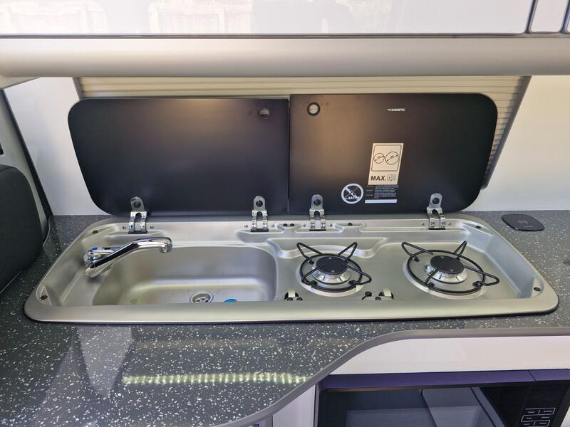 VOLKSWAGEN CAMPERVAN
