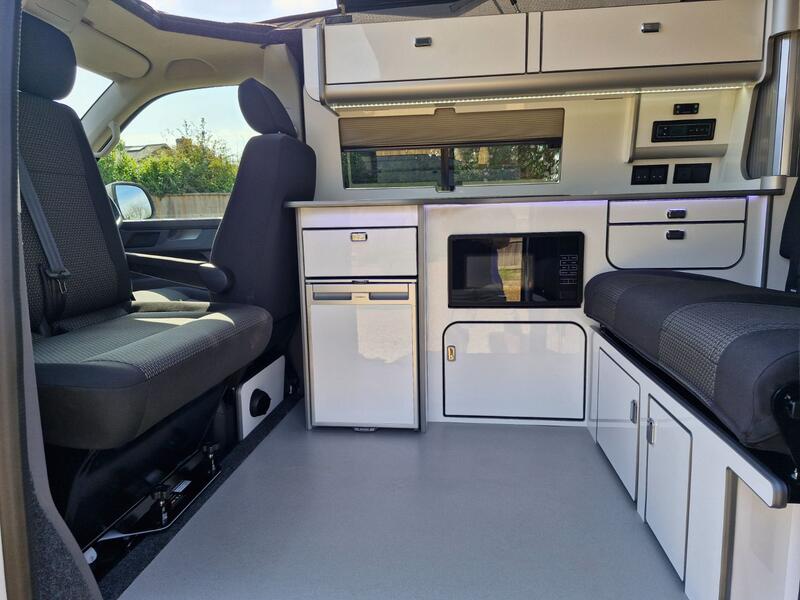 VOLKSWAGEN CAMPERVAN
