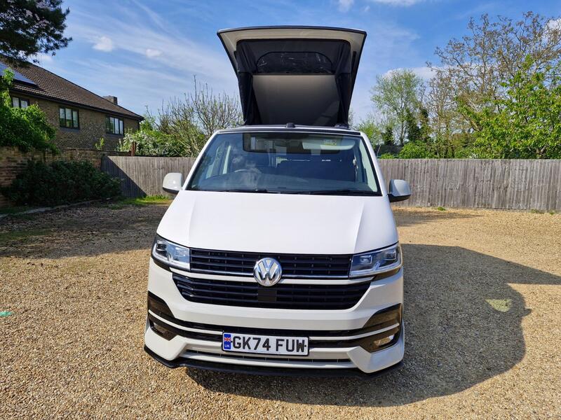 VOLKSWAGEN CAMPERVAN