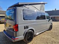 VOLKSWAGEN CAMPERVAN