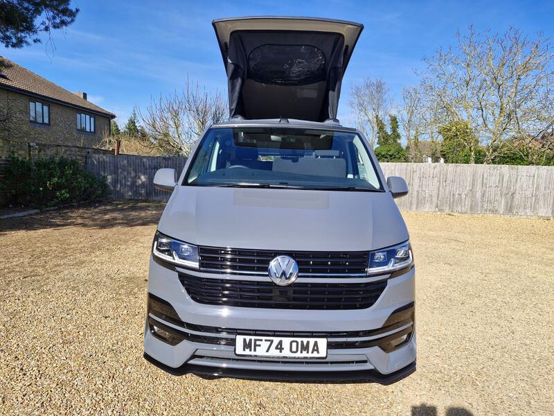 VOLKSWAGEN CAMPERVAN