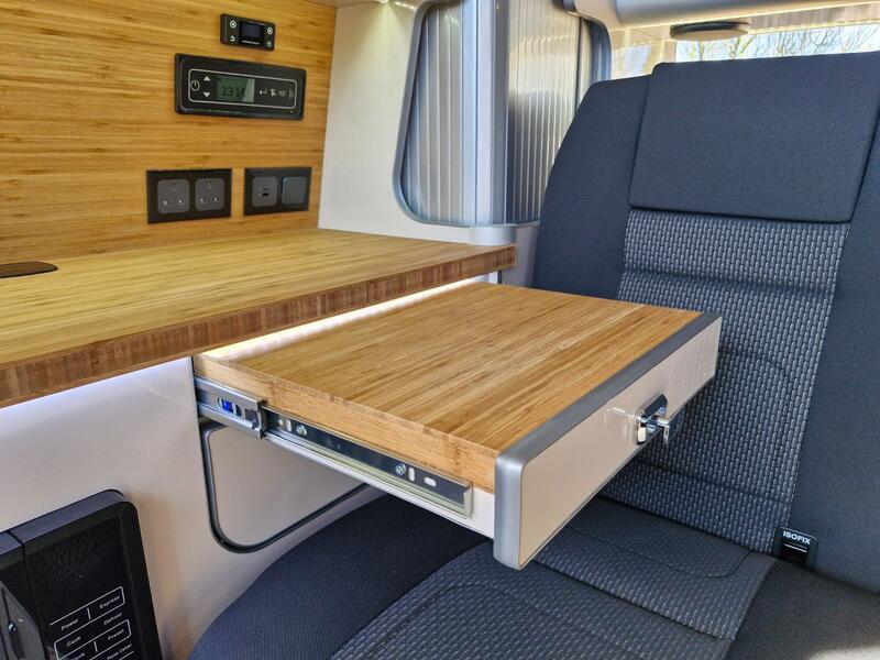 VOLKSWAGEN CAMPERVAN