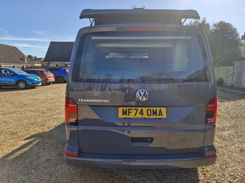 VOLKSWAGEN CAMPERVAN