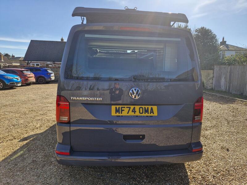 VOLKSWAGEN CAMPERVAN