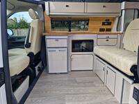VOLKSWAGEN CAMPERVAN