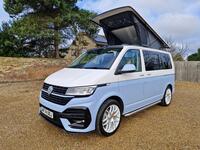VOLKSWAGEN CAMPERVAN