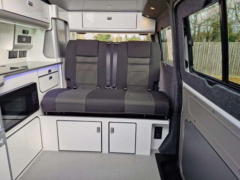 VOLKSWAGEN CAMPERVAN