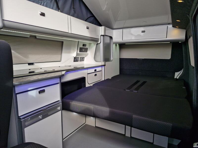 VOLKSWAGEN CAMPERVAN