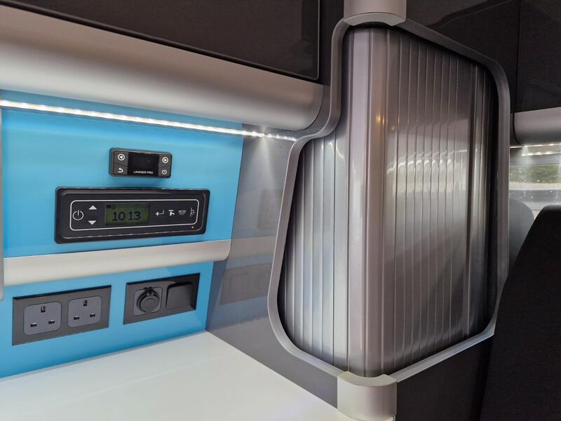 VOLKSWAGEN CAMPERVAN