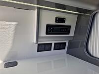 VOLKSWAGEN CAMPERVAN